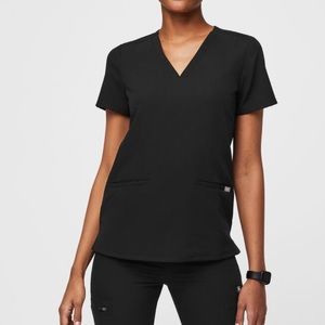 Casma Three Pocket Scrub Top